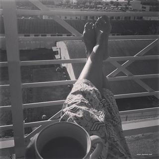 Rosa Mendes feet photo 2