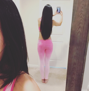 Rosa Mendes feet photo 10