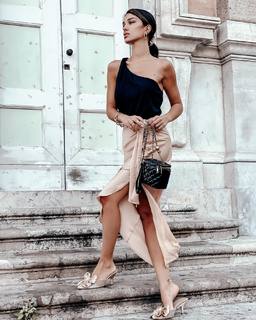 Rosa Perrotta feet photo 6
