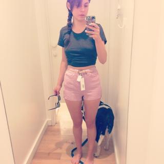 Rosa Salazar feet photo thumbnail