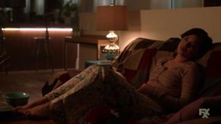 Rosa Salazar feet photo thumbnail