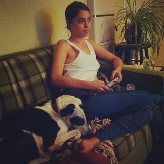 Rosa Salazar feet photo thumbnail