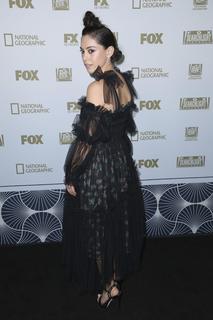 Rosa Salazar feet photo thumbnail