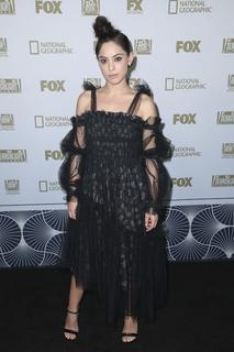 Rosa Salazar feet photo thumbnail