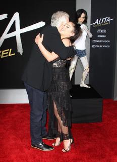 Rosa Salazar feet photo thumbnail
