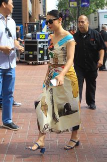 Rosa Salazar feet photo thumbnail