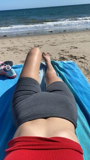 Rosa Salazar feet photo thumbnail