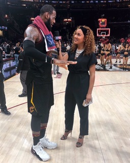 Rosalyn Gold-Onwude feet photo 14