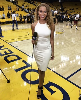 Rosalyn Gold-Onwude feet photo 8