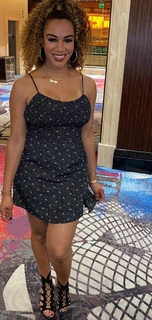Rosalyn Gold-Onwude feet photo 8