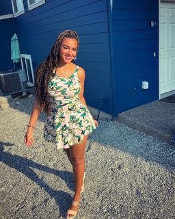 Rosalyn Gold-Onwude feet photo 18