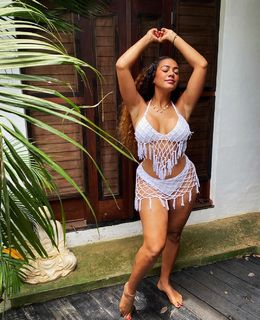 Rosalyn Gold-Onwude feet photo 6