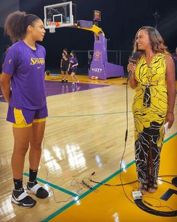 Rosalyn Gold-Onwude feet photo 18