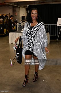 Rosalyn Gold-Onwude feet photo 2