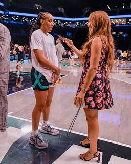 Rosalyn Gold-Onwude feet photo 2