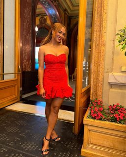 Rosalyn Gold-Onwude feet photo 15