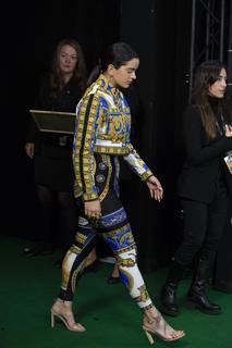 Rosalía feet photo thumbnail