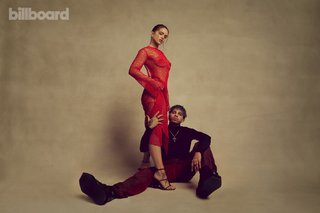 Rosalía feet photo thumbnail