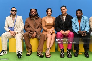 Rosalía feet photo thumbnail