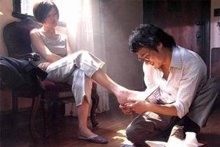 Rosamund Kwan feet photo 6