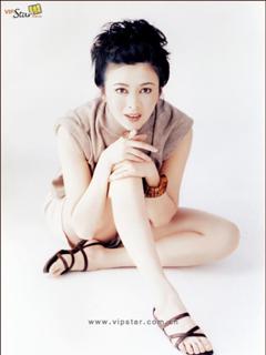 Rosamund Kwan feet photo 2