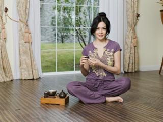 Rosamund Kwan feet photo 6