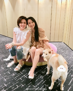 Rosamund Kwan feet photo 7