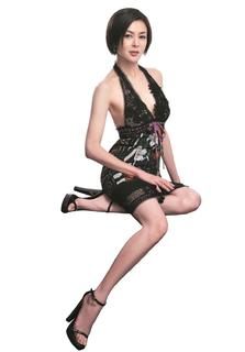 Rosamund Kwan feet photo 8
