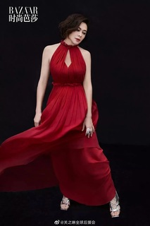 Rosamund Kwan feet photo 4