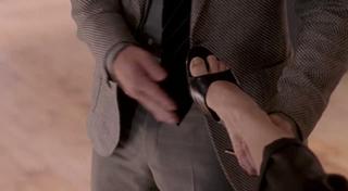 Rosamund Pike feet photo thumbnail