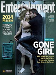 Rosamund Pike feet photo thumbnail