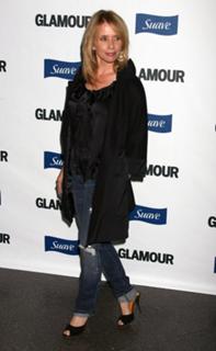 Rosanna Arquette feet photo thumbnail