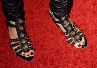 Rosanna Arquette feet photo thumbnail