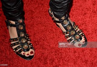 Rosanna Arquette feet photo thumbnail