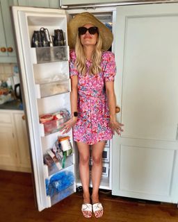 Rosanna Davison feet photo 11