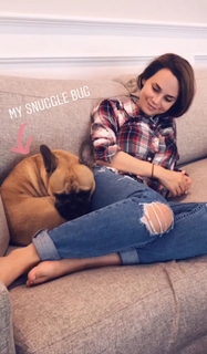 Rosanna Pansino feet photo thumbnail