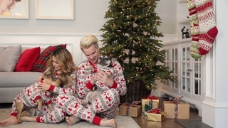 Rosanna Pansino feet photo thumbnail