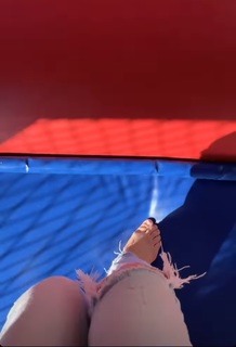 Rosanna Pansino feet photo thumbnail
