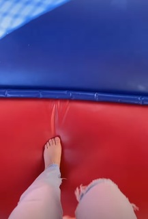 Rosanna Pansino feet photo thumbnail