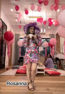Rosanna Pansino feet photo thumbnail
