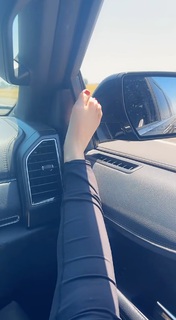 Rosanna Pansino feet photo thumbnail