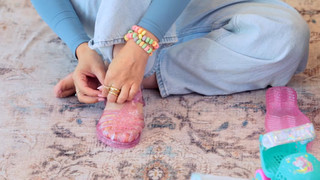 Rosanna Pansino feet photo thumbnail
