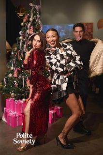 Rosanna Pansino feet photo thumbnail