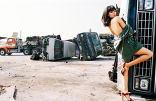 Rosario Dawson feet photo thumbnail