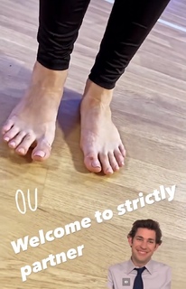 Rose Ayling-Ellis feet photo 2