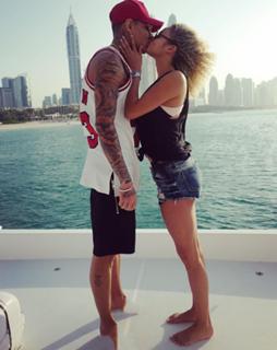 Rose Bertram feet photo thumbnail