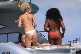 Rose Bertram feet photo thumbnail