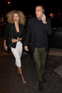Rose Bertram feet photo thumbnail