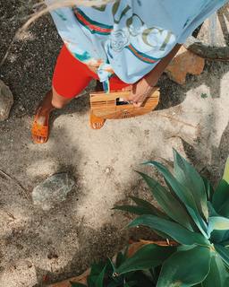 Rose Bertram feet photo thumbnail