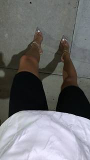 Rose Bertram feet photo thumbnail